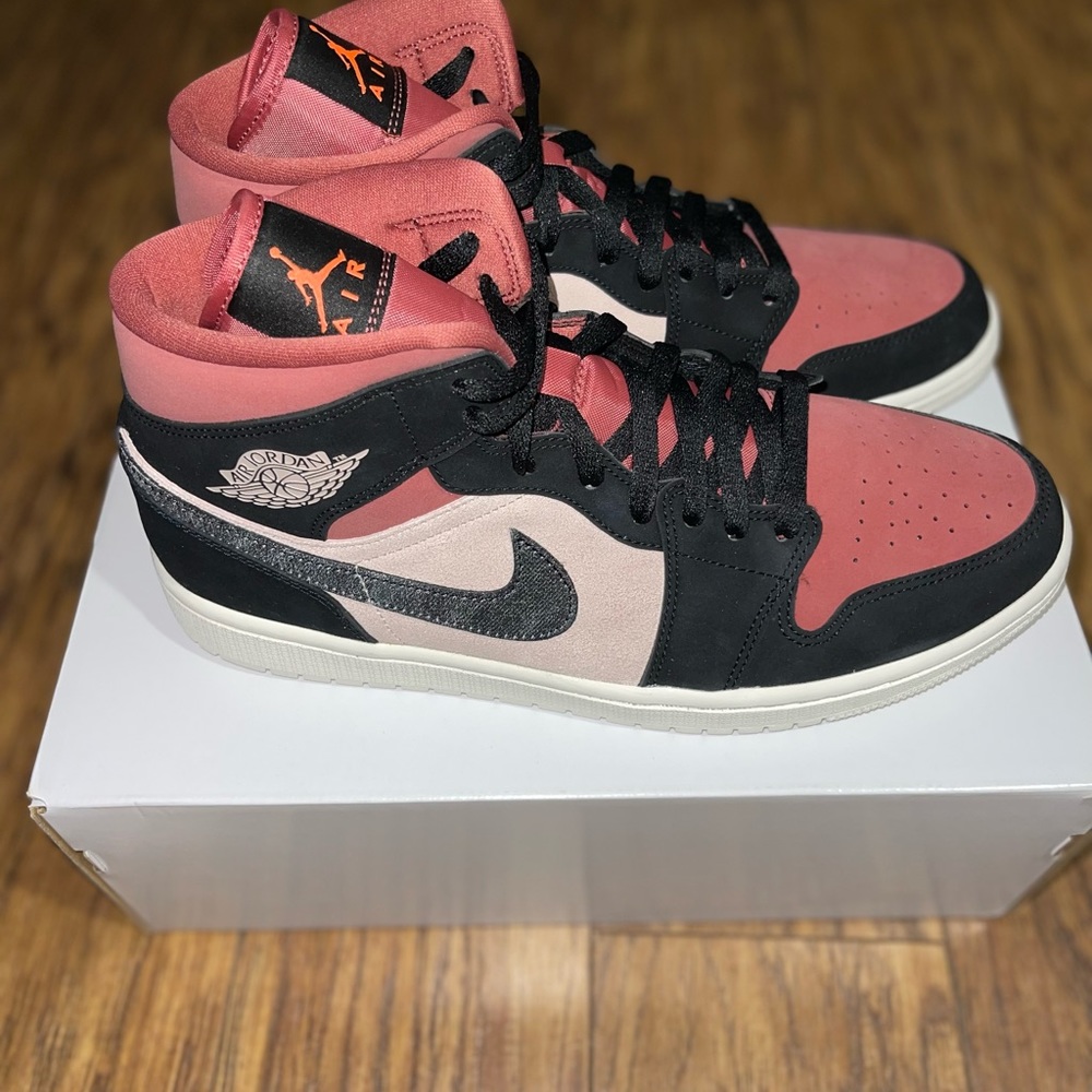 Brand New Women’s Size 12 - Jordan 1 Mid Burgundy Dusty Pink for Women